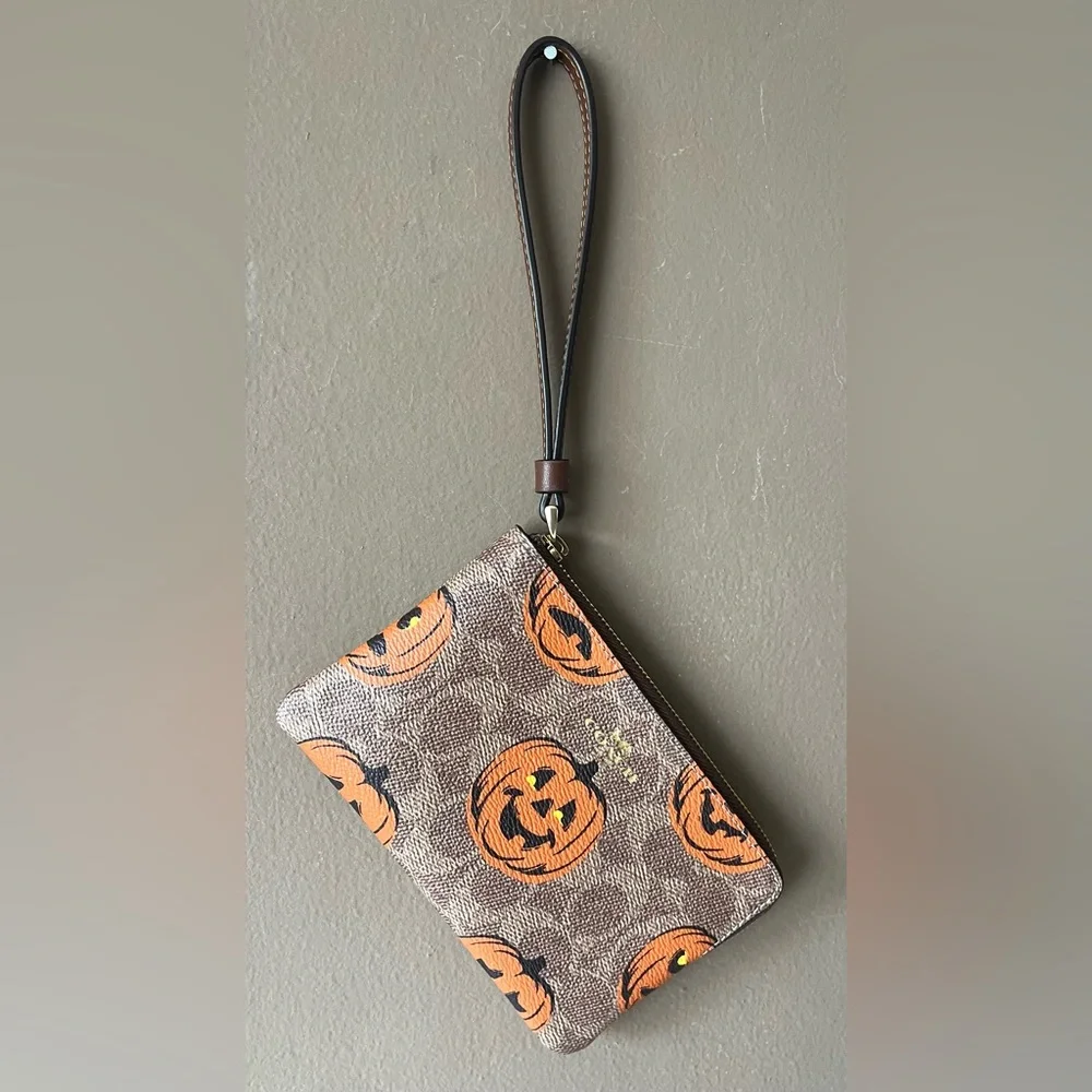 Coach Jack-O'-Lantern Print Zip Wristlet - Brown & Orange